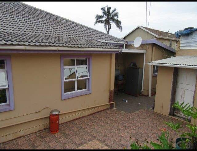 4 BEDROOM FREESTANDING SOLD IN SHERWOOD